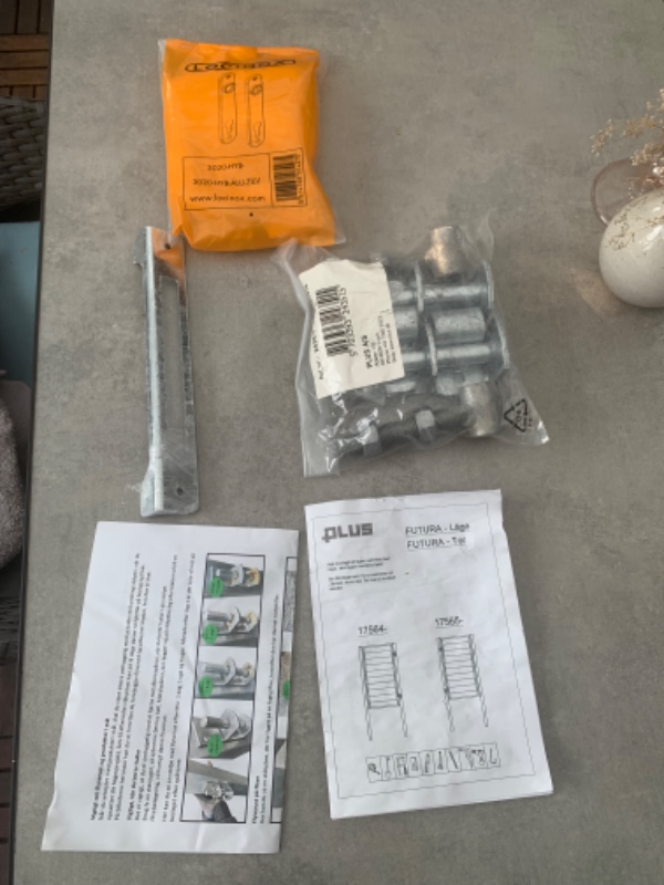 Opsætning og montering af havelåge