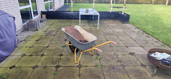 Fliselægning 100 kvm