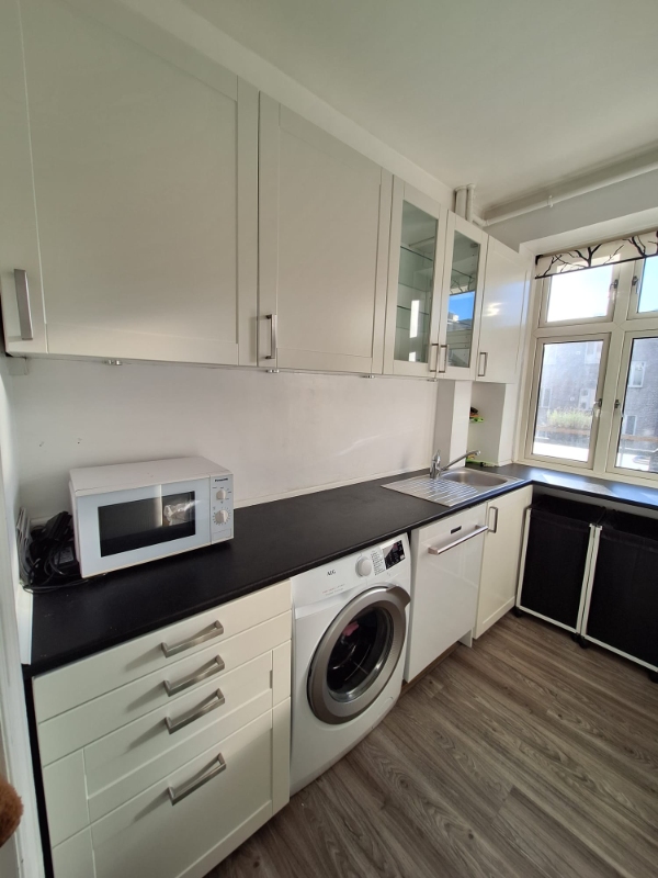 Nedtagning gammelt køkken