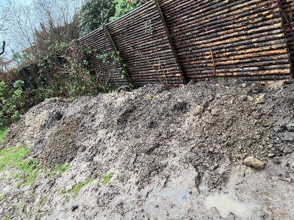 Afhentning og bortskaffelse af jord