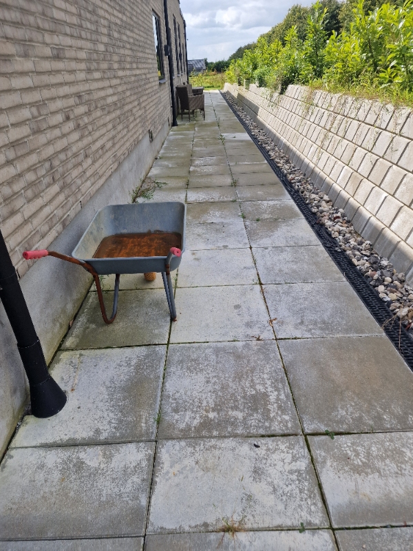 Havefliser rengøring 80m2