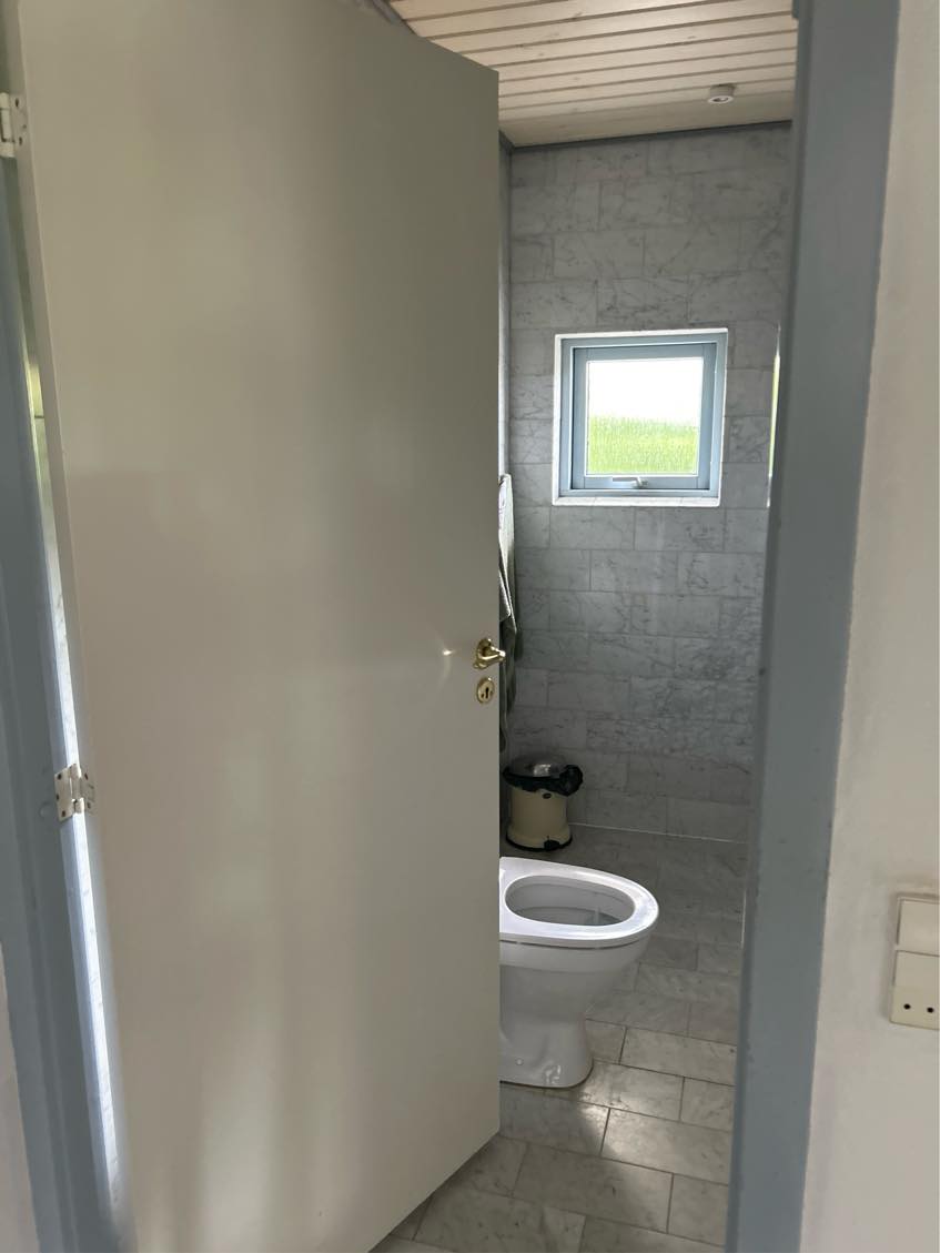 Justering af døre og vinduer i parcelhus