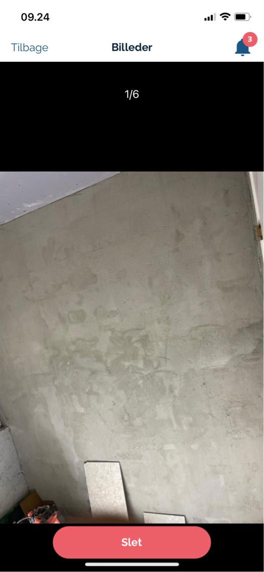 Spartel, filt og maling på vægge og loft.