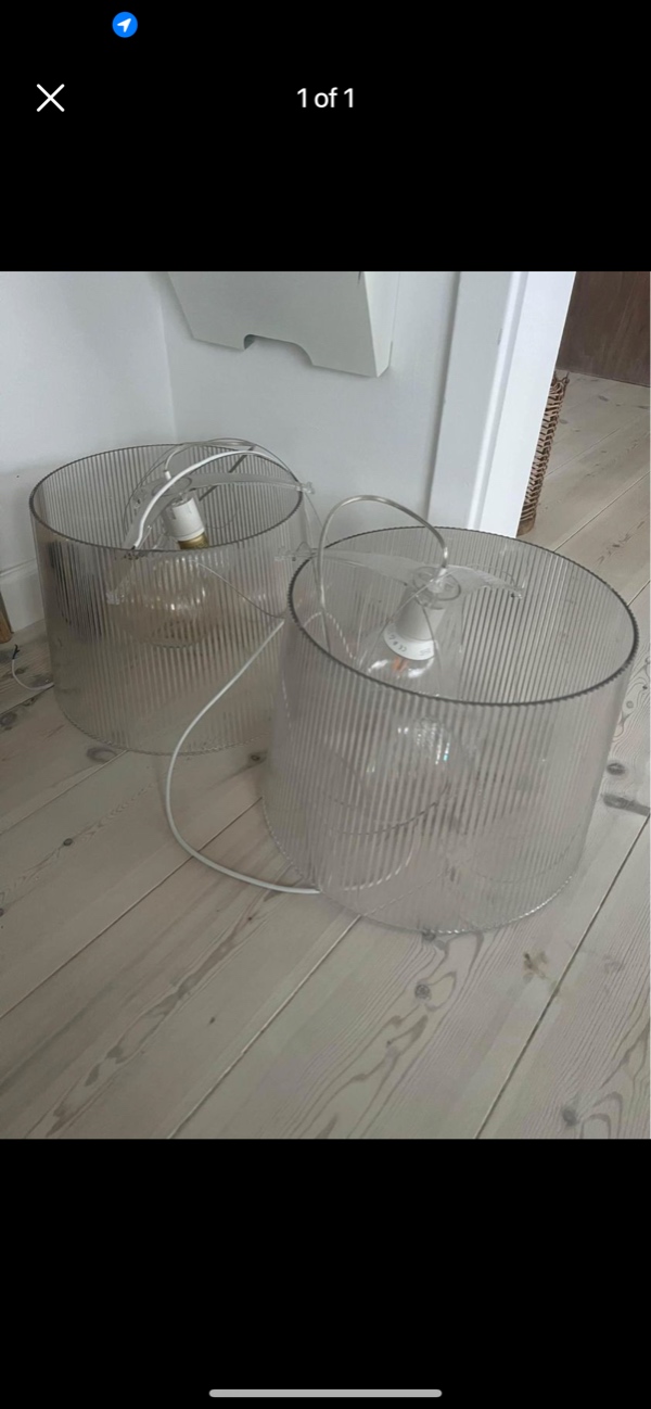 Hænge 2 lamper op i betonsloft