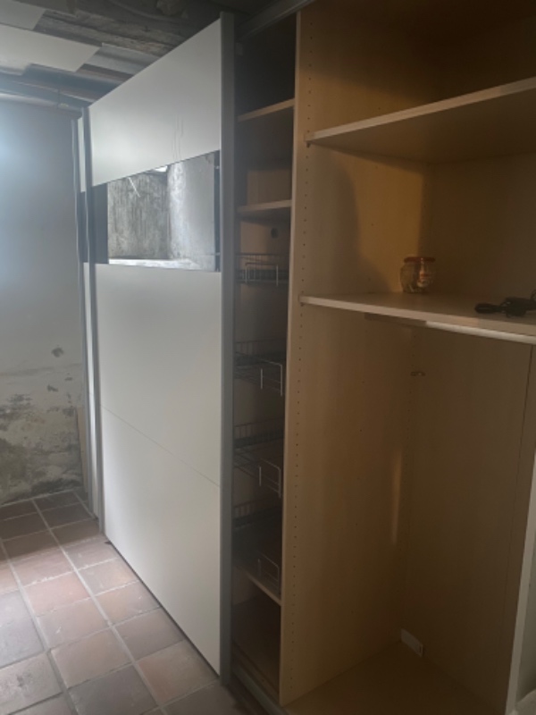 Småt brændbart byggeaffald (træ og tappet)