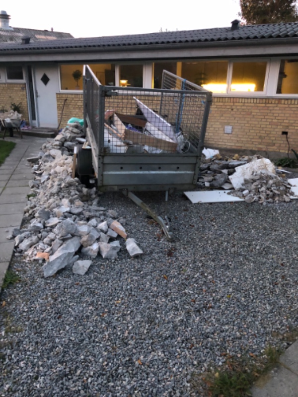 Afhentning af byggeaffald