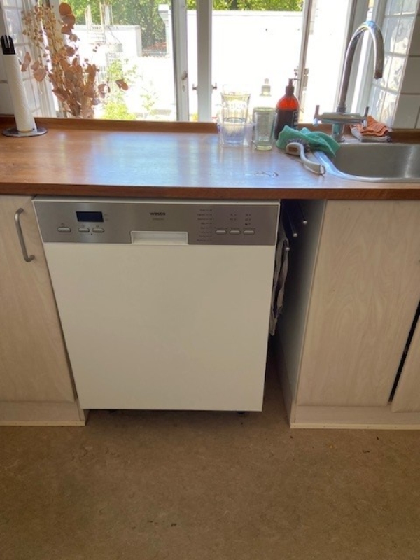 Fjernelse af affald og hvidevarer