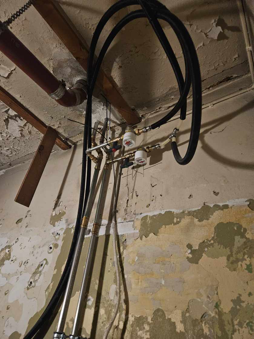 Pex rør installationer, fræsning og spartling