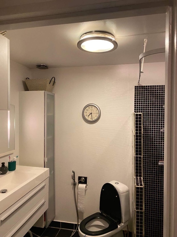 Installation af 10 spots i en gips loft