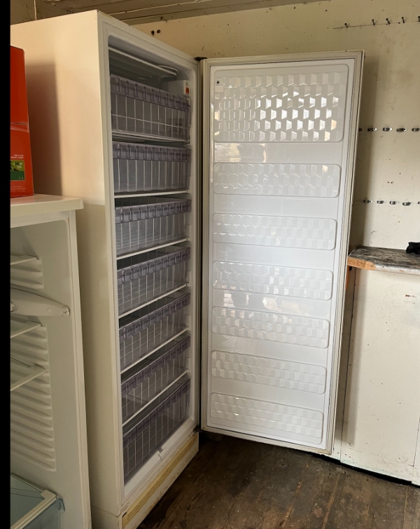 Hjælp til at smide 3 ting på genbrugspladsen