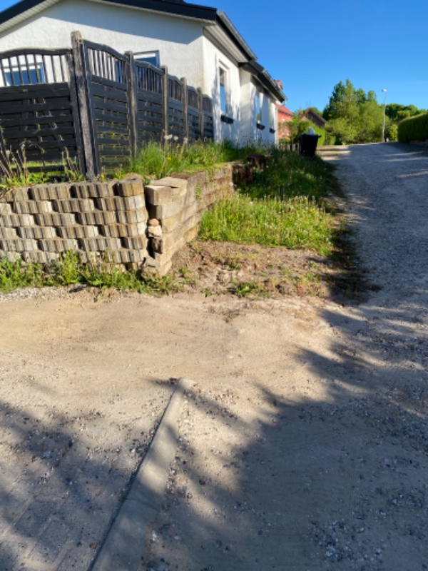 Fjernelse af ukrudt og terrasse