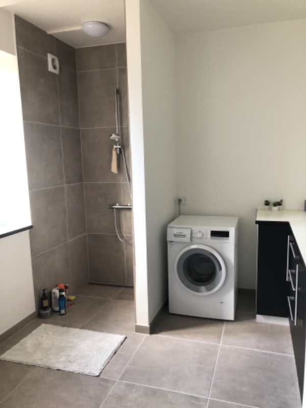 Hovedrengøring af lejlighed