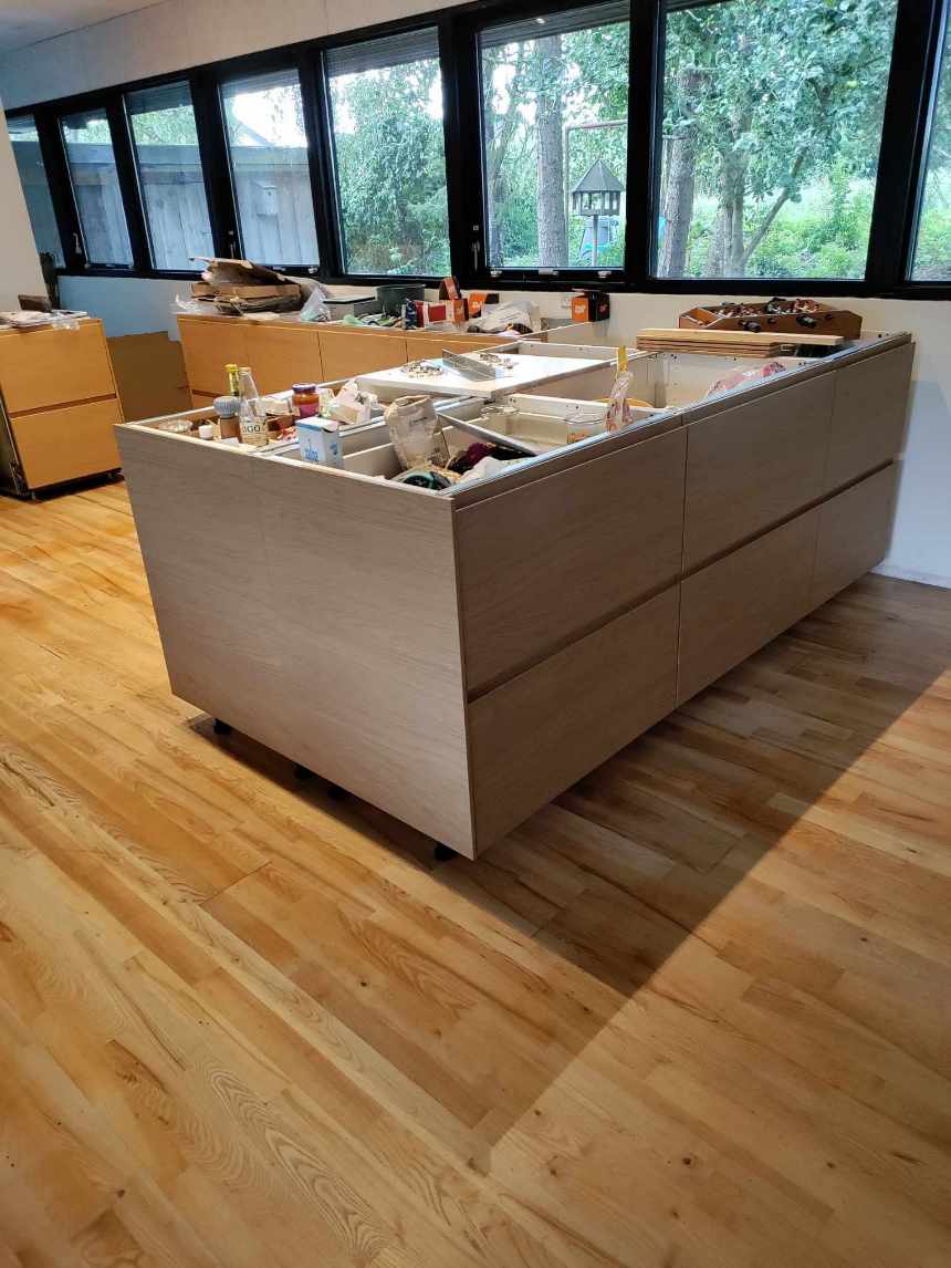 Opmåling af køkkenbordplader, samt montering af disse