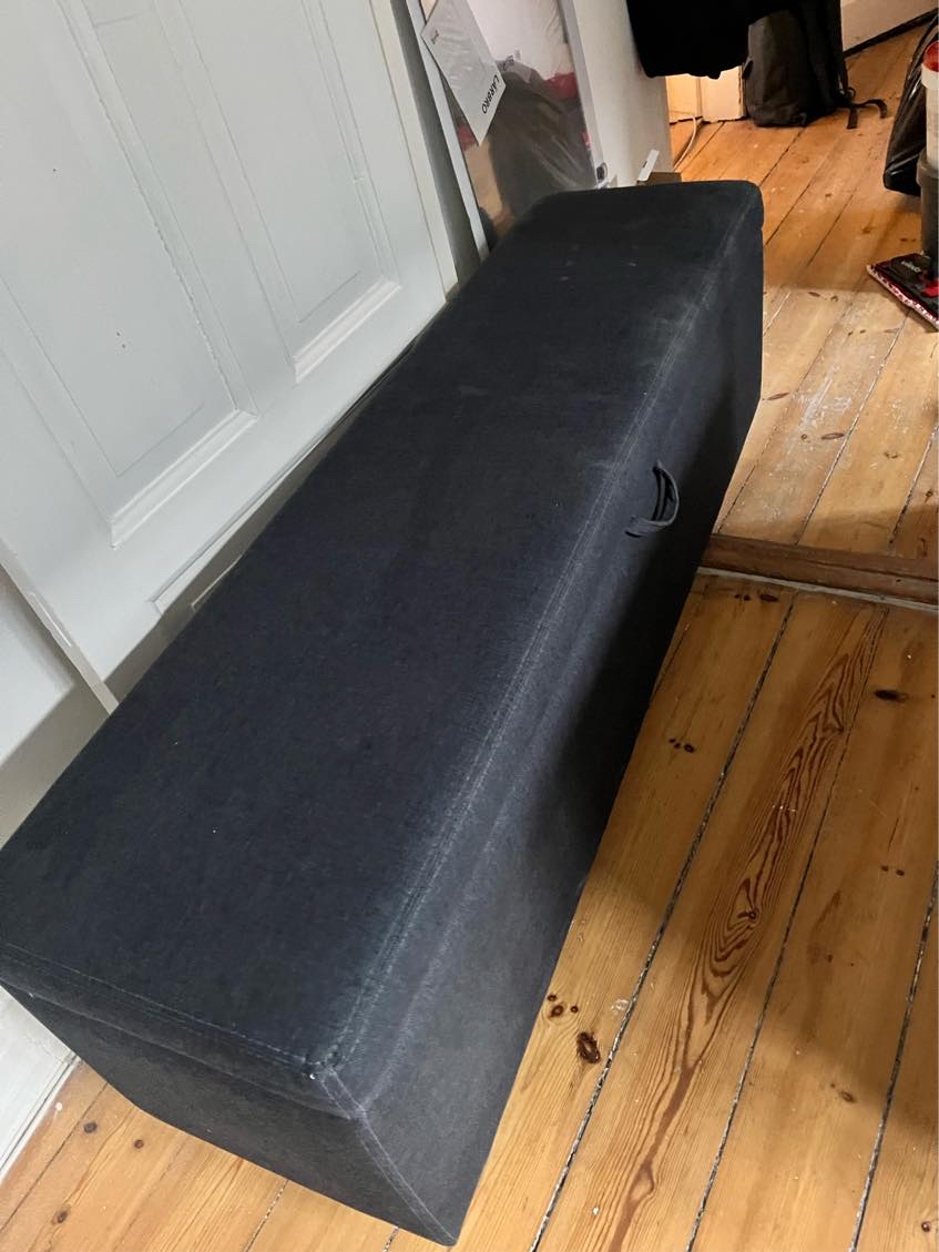Rens af sofa og ottoman