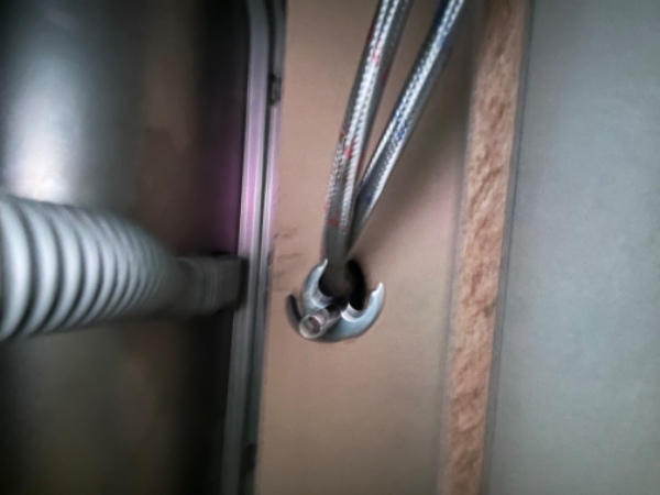 Skifte køkkenarmatur (kun vandhane).