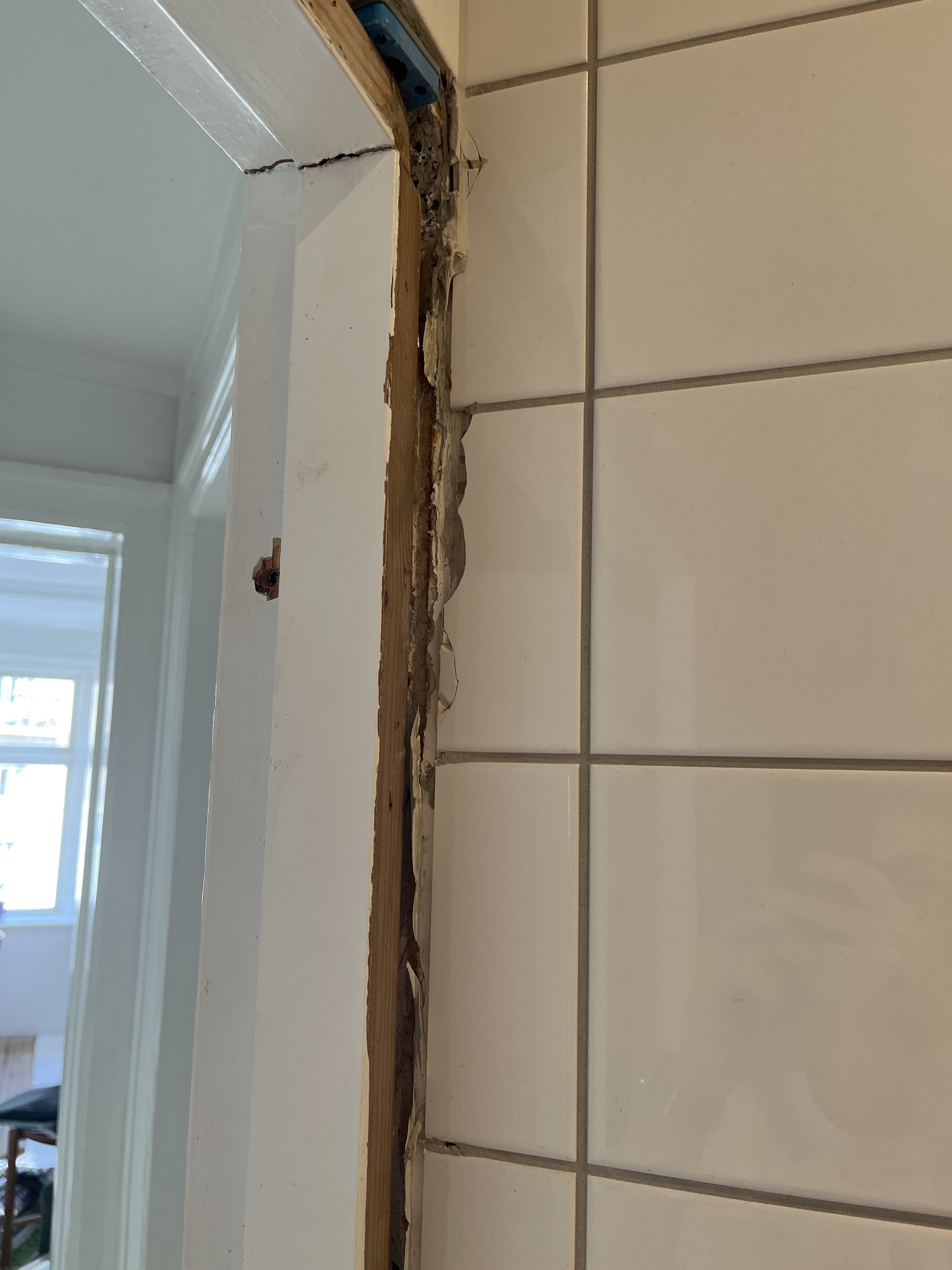 Jeg skal have skifter 10 halve badeværelses fliser