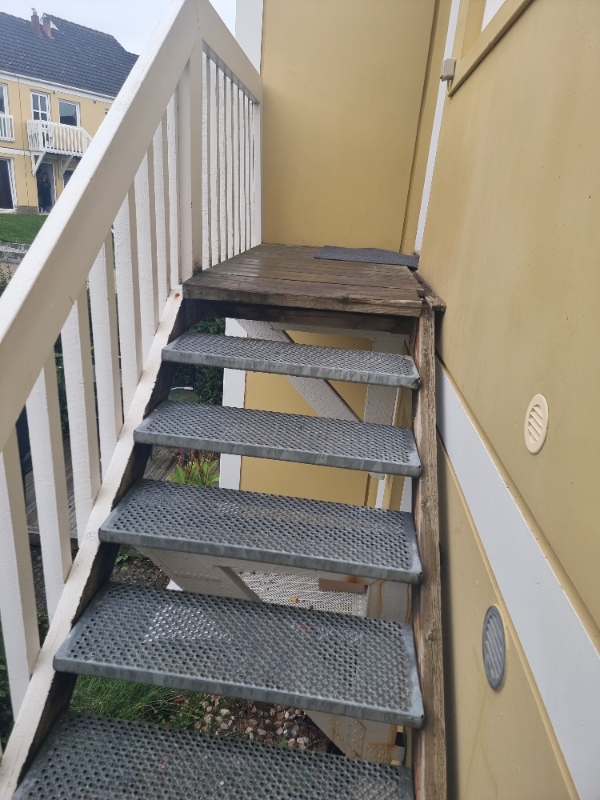 Bortskaffelse af amerikanerkøleskab