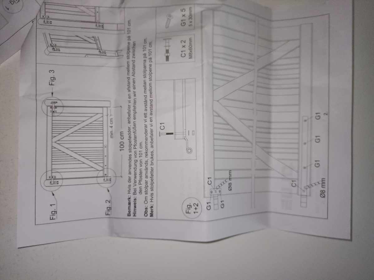 Montering af havelåge