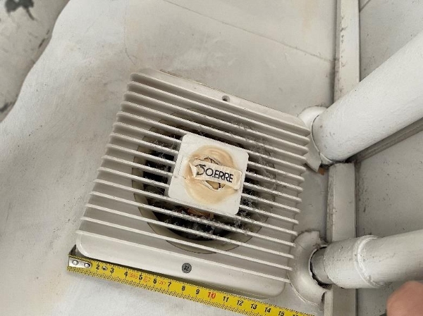 Udskiftning af toiletvaskarmatur, afløbsforbindelser  og ventilator