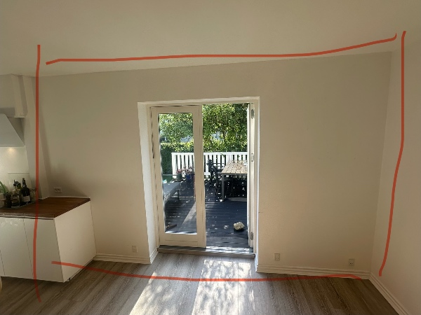 Tapetsering af en væg 4,15 x 2,50 m.