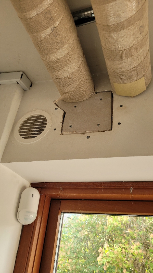 Diverse mindre reparationer (trælister og spartling)