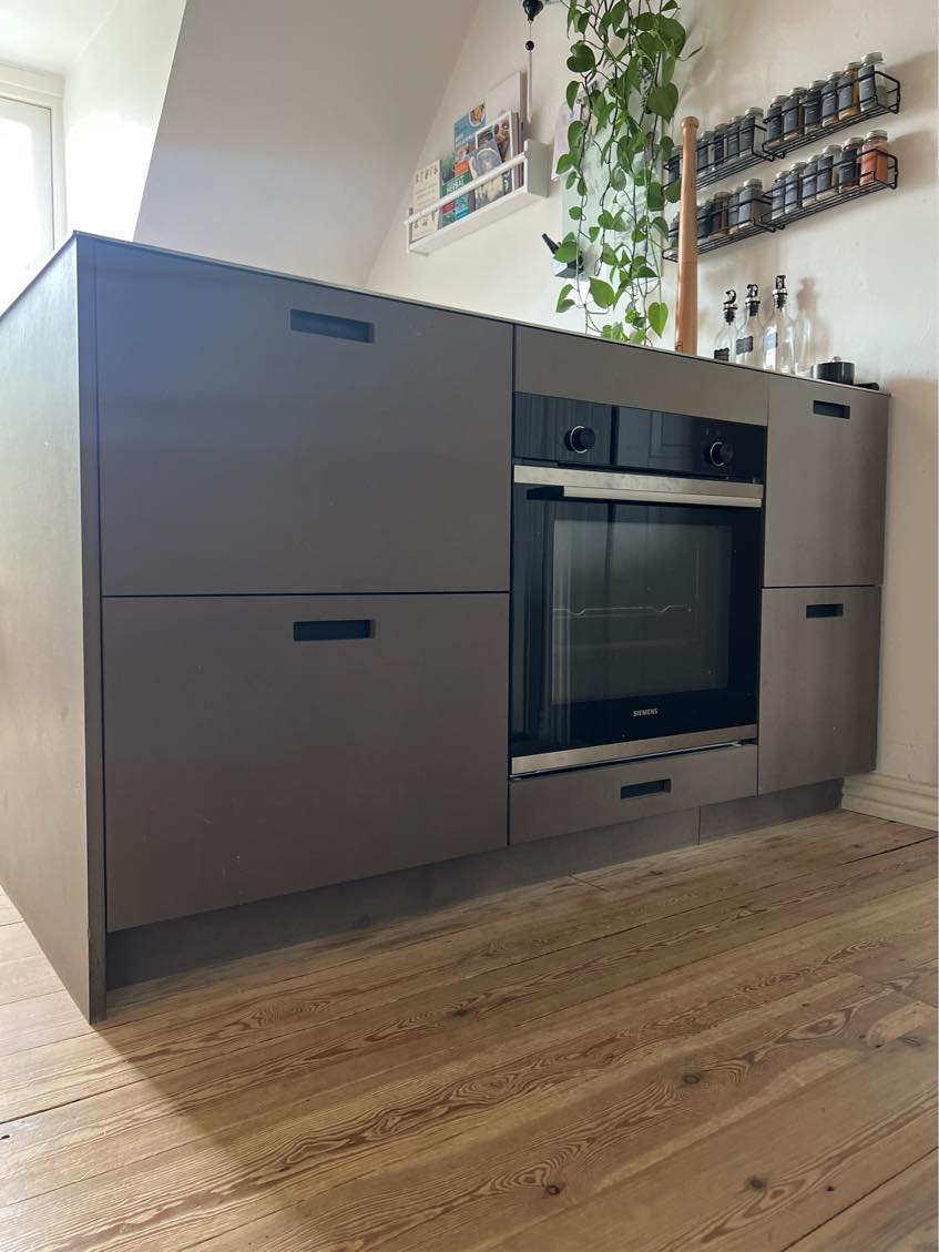 Maling af køkkenskabe, låger og skuffefronter