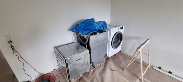 Bortkørsel af nedtaget køkken og hvidevarer