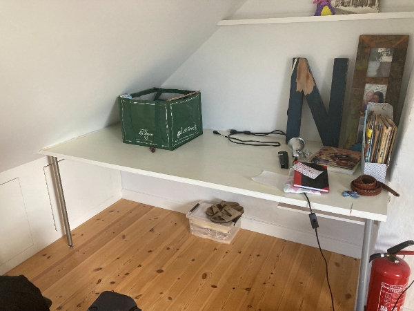 TV-ophæng + nedtagning af bord