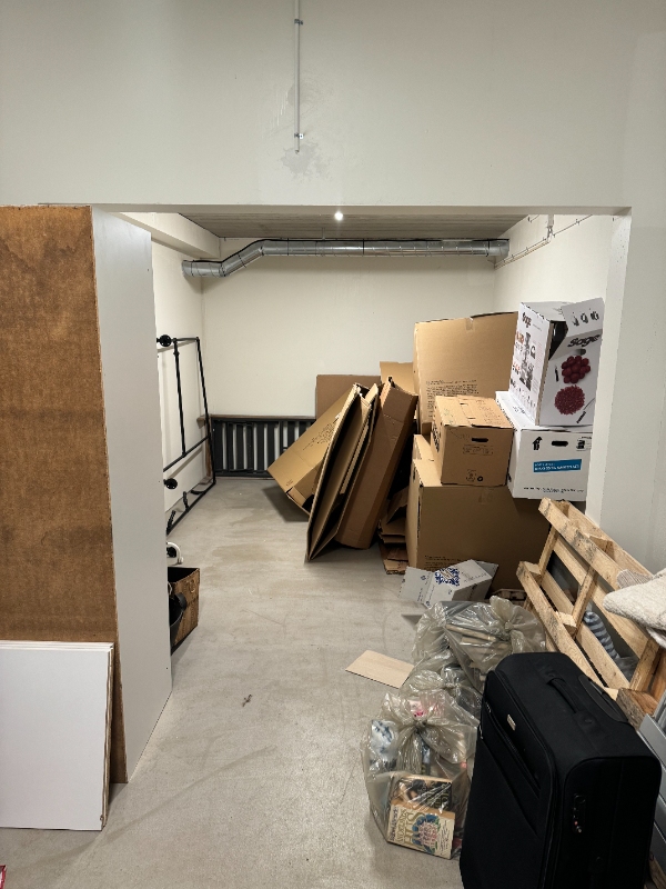 Tømning af et storskraldsrum