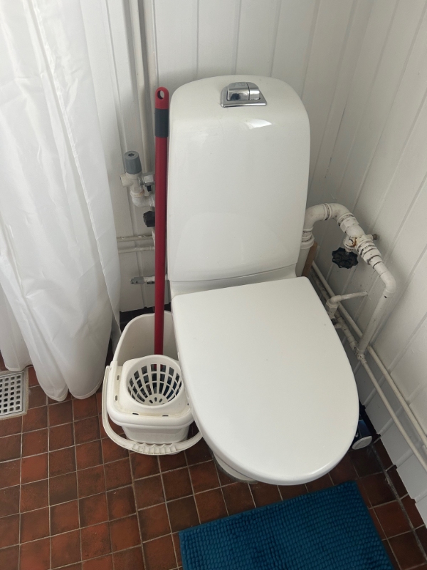 Gustavsberg toilet vil ikke stoppe med at tage ind vand