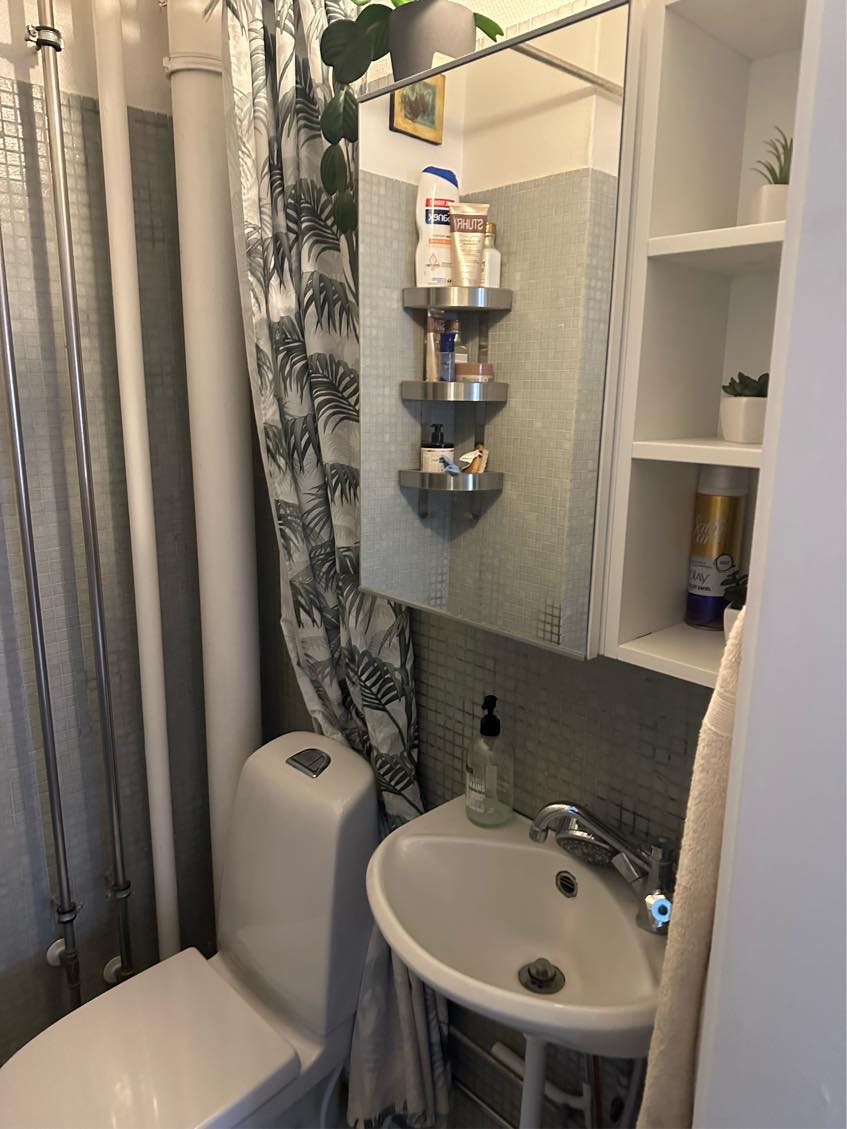 Nedrive og bortskaffe køkken og toilet/bad