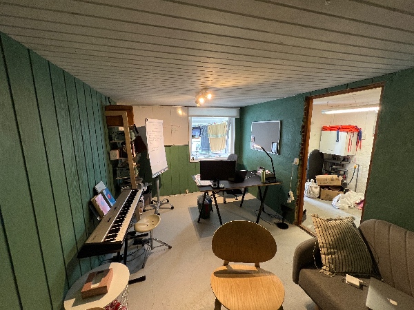 Gulvtæppe eller tæppefliser skal lægges på 20m2 kontor