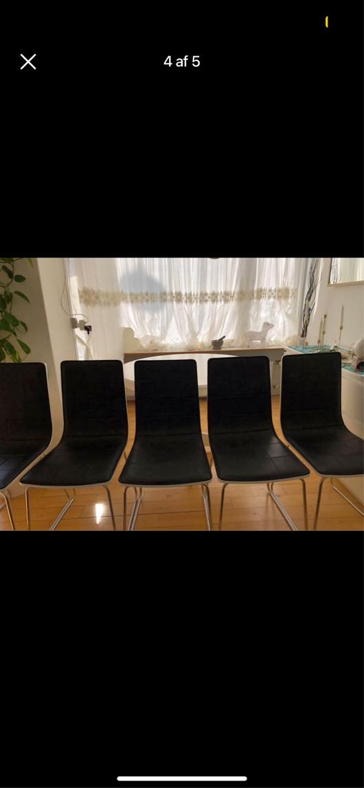 Hente et spisebord og 6 stole