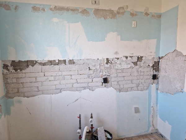 Nogen som kan oprette en væg og huller?