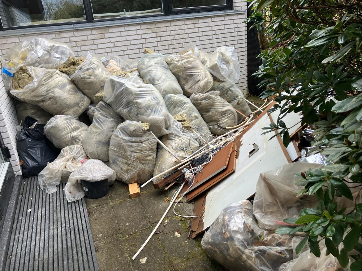 Fjerne affald fra renovering