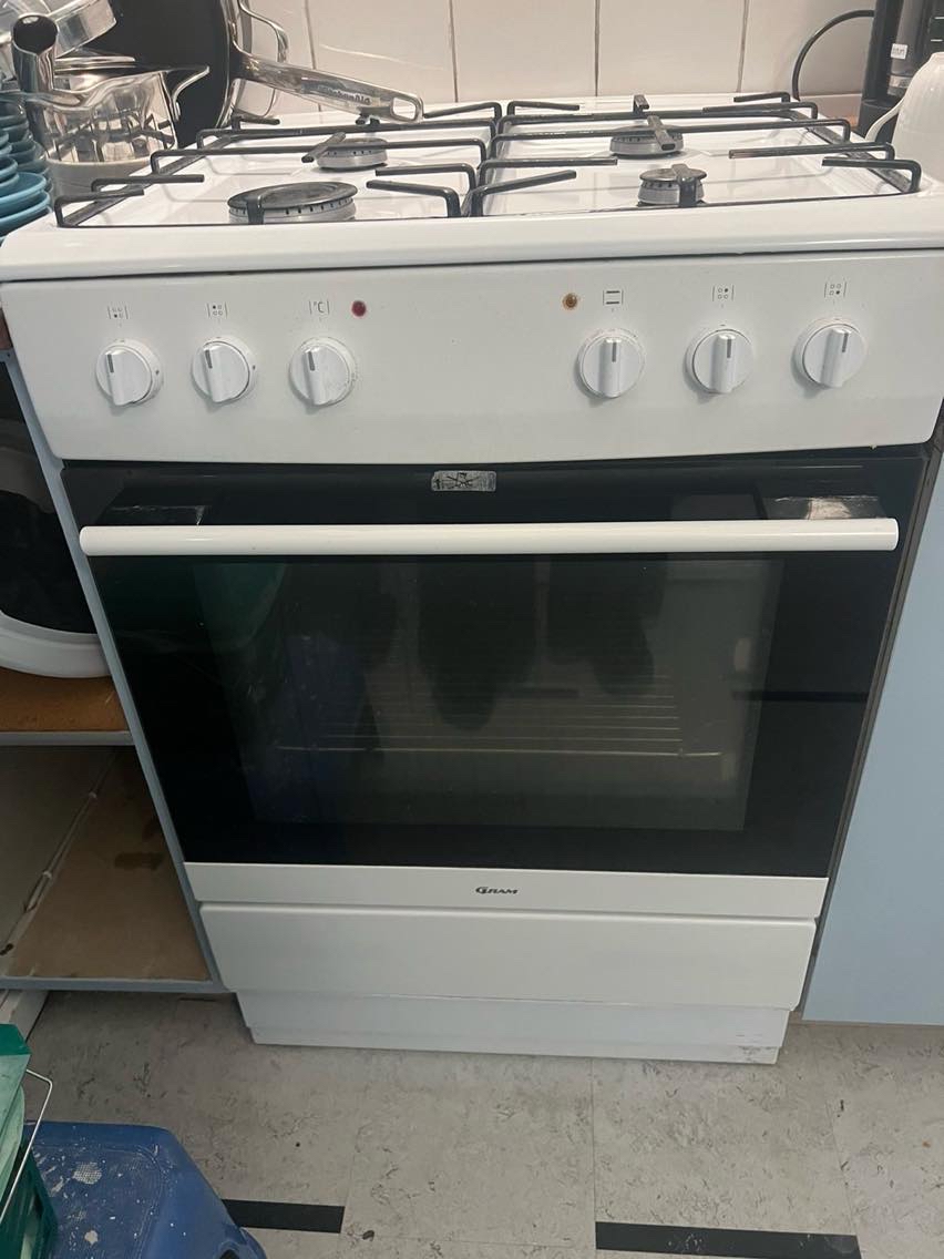 Afmontering af komfur med gaskogeplader