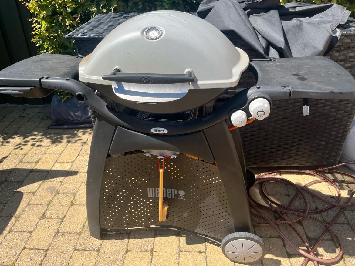 Weber gril q3000 ældre model bortskaffes