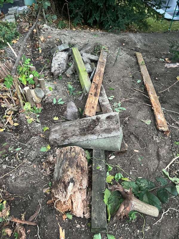 Bortkørsel haveaffald og fjerne lille rod/hegn