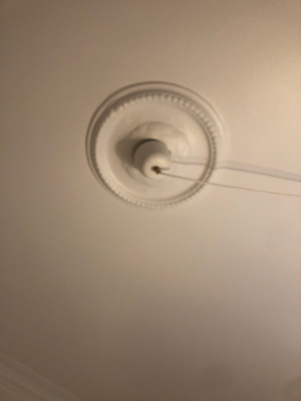 Tilslutning/opsætning af loftslampe