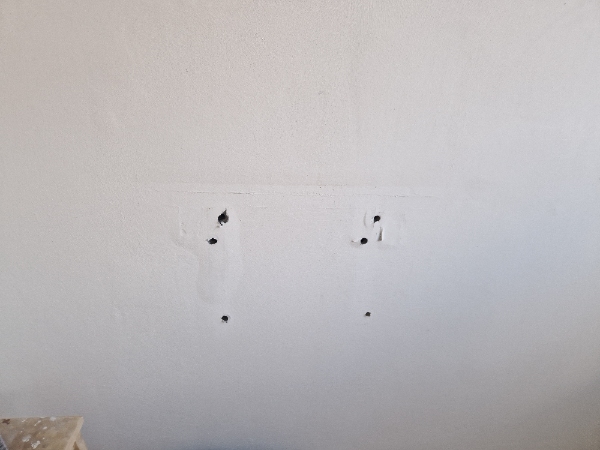 Nogen som kan oprette en væg og huller?