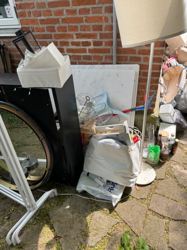 Throw things on picture today