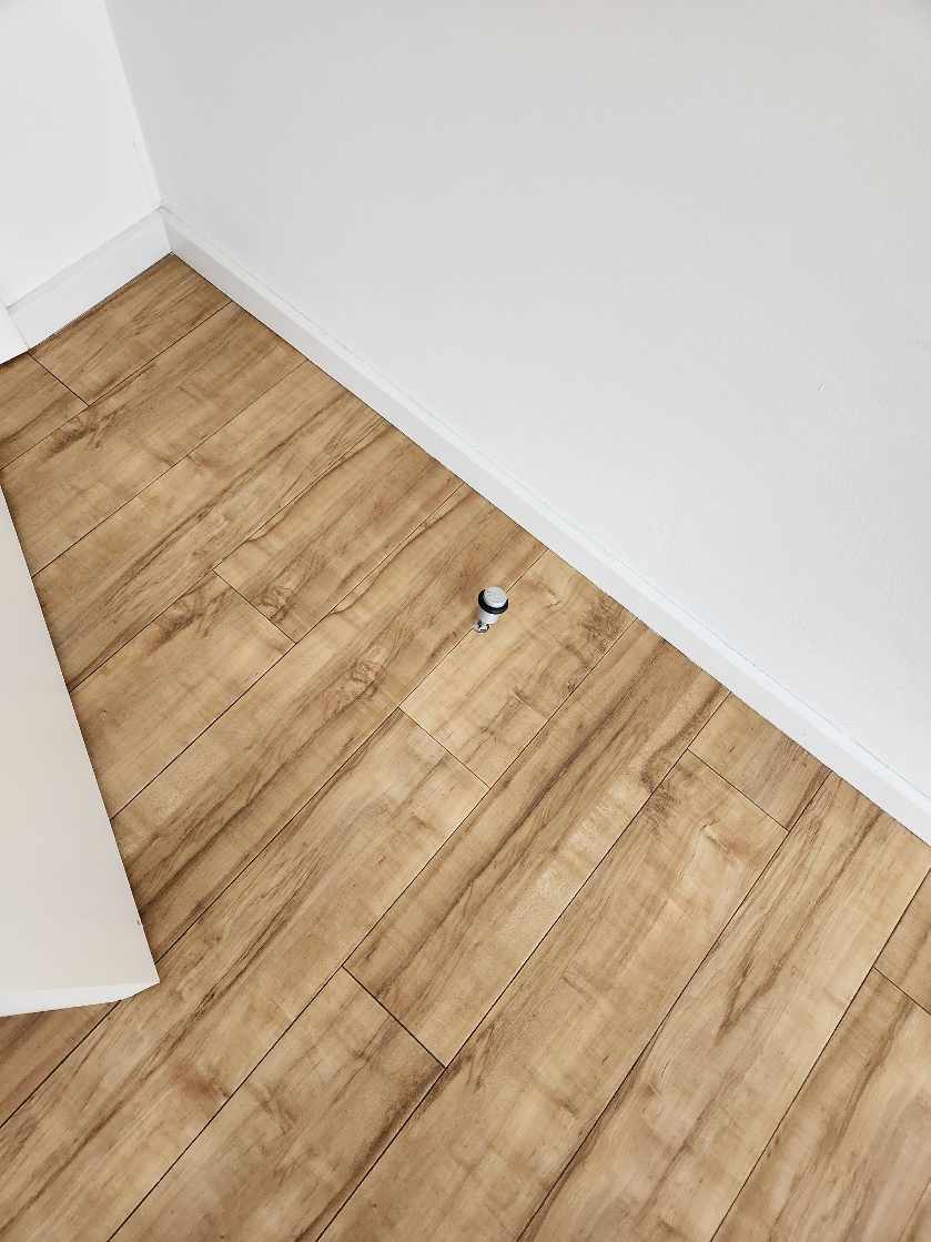 Håndtag skiftes ud/skrues fast