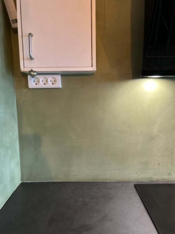 Fugning af køkken, gang og værelse