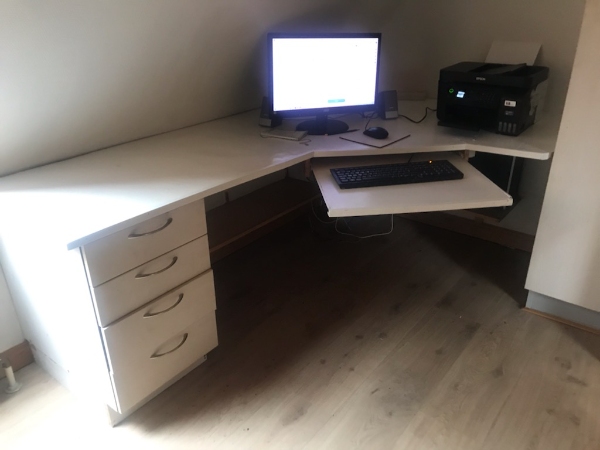 Hævet et arbejdbord