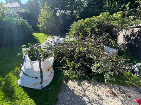 Fjerne haveaffald og Europaller