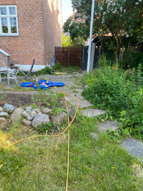 Nedgravning af trampolin