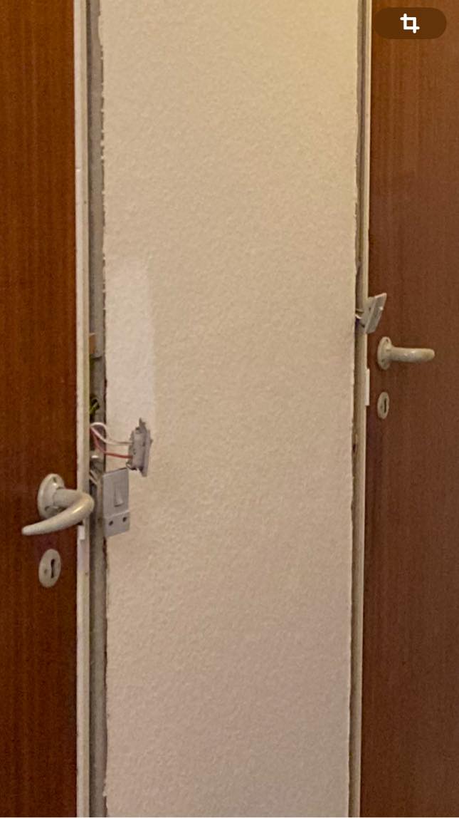 Etablere 5 stikkontakter og adbrydere