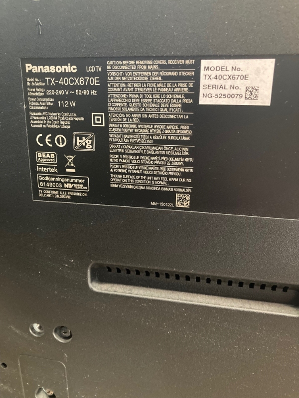 Panasonic TX-40CX670E skærm
