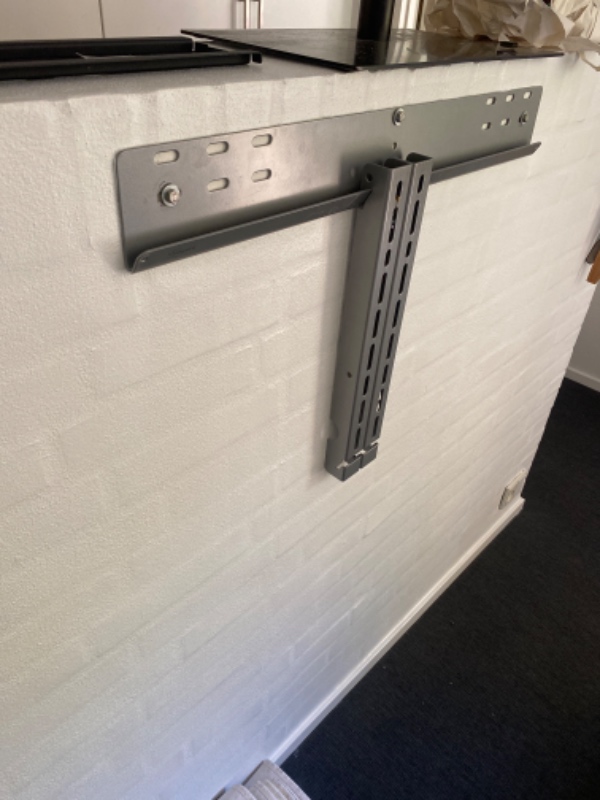 TV wall mount & lighting installation
