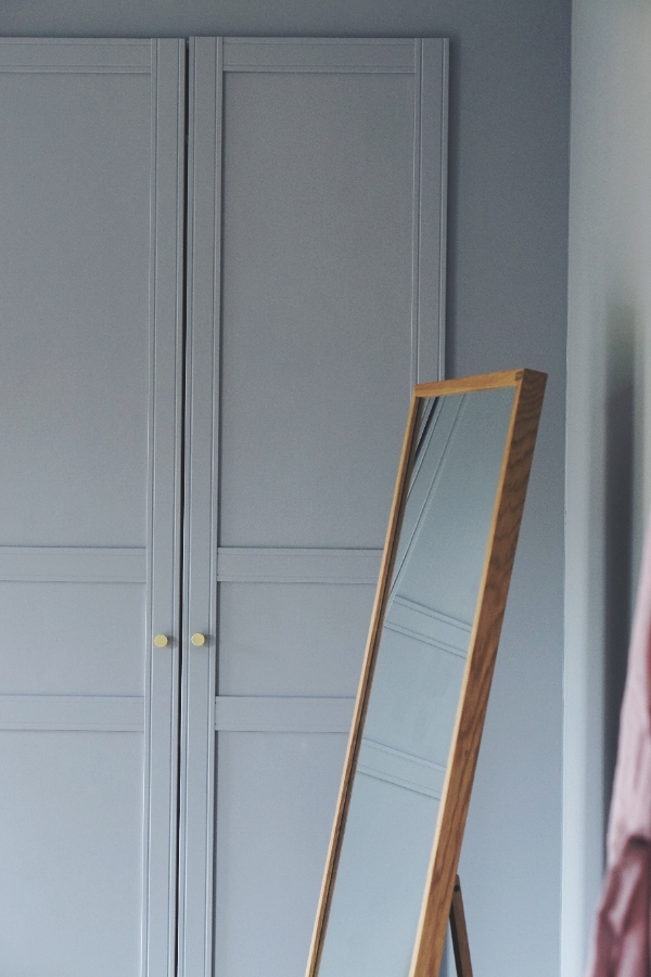 Samle 3  ikea skabe og bygge en ramme så det ligner et indbygningskab